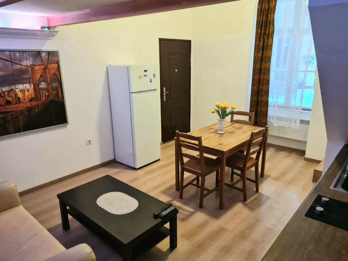 Lola Apartment بودابست المظهر الخارجي الصورة